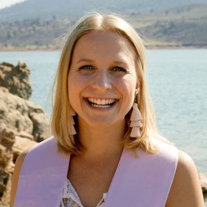 Meet your Posher, Carly